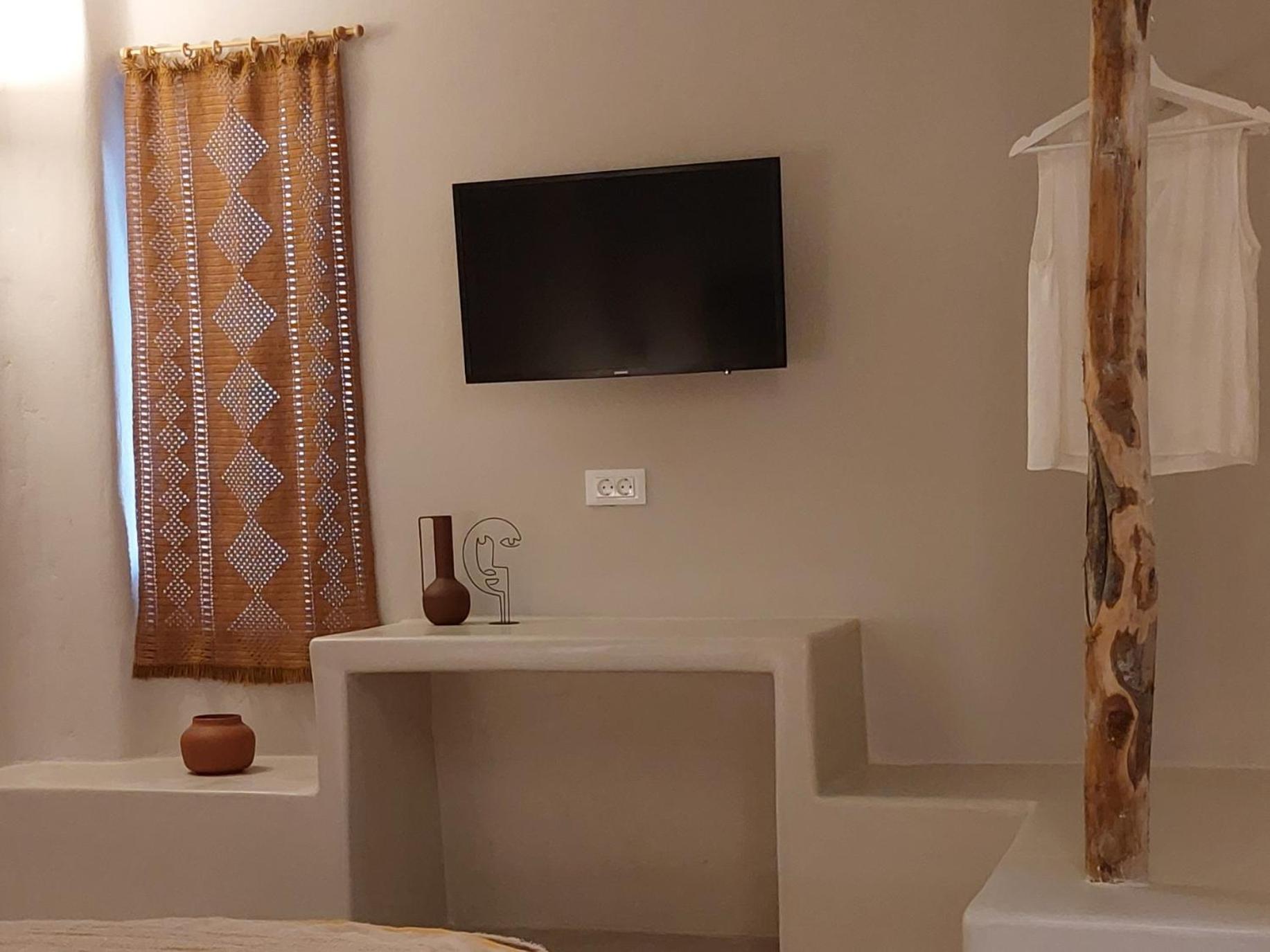 Elements Cave Suites Megalochori  Cameră foto